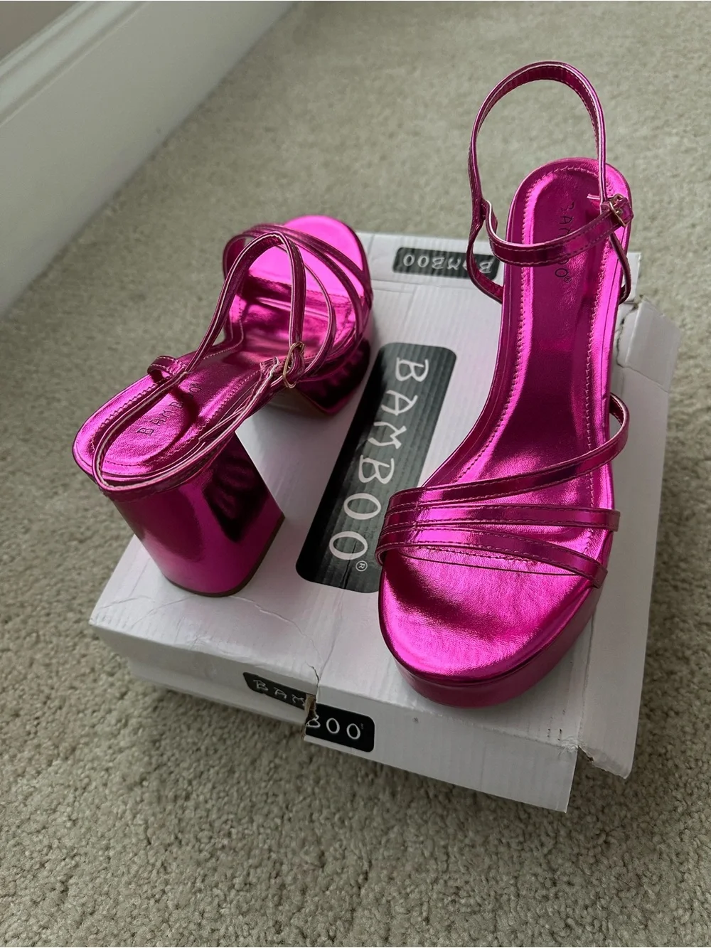 BAMBOO Strikeout-17 Casual Heel - Fuchsia
